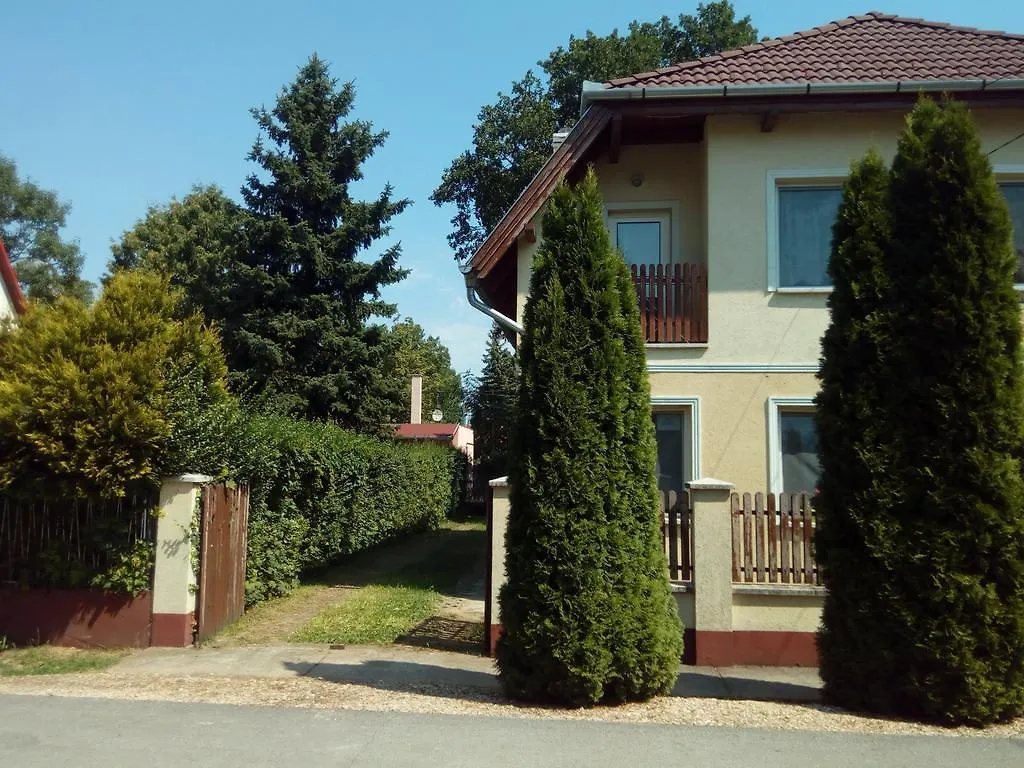Eva Vendeghaz Guesthouse Hajduszoboszlo 0*,  Hungary